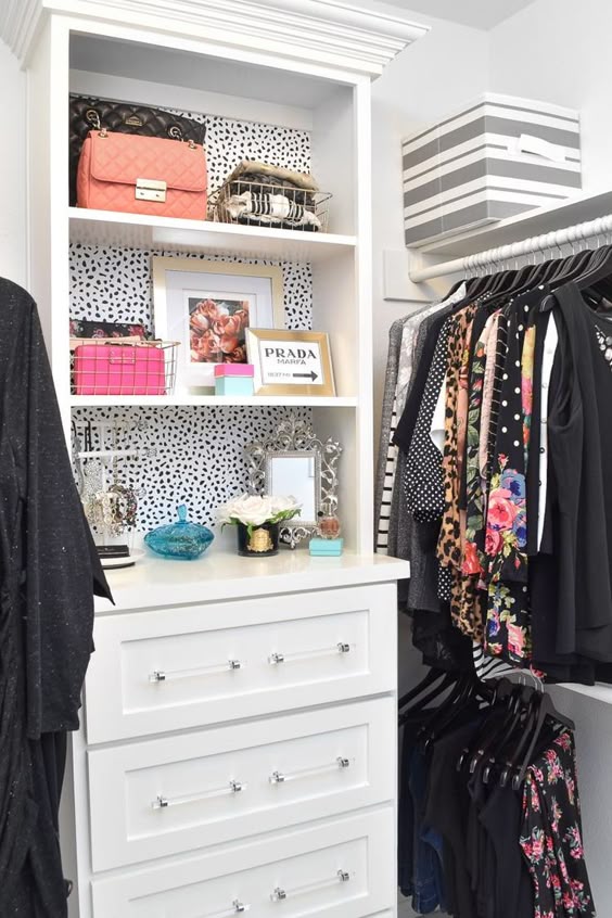 walk in closet wallpaper walk in closet wallpaper