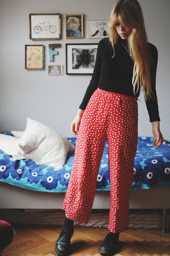 http://florasblogg.se Flora, jag älskar dina byxor!