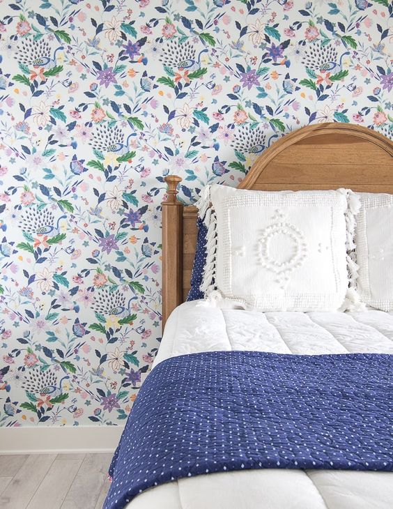 Tween Girl Floral Wallpaper Bedroom Progress