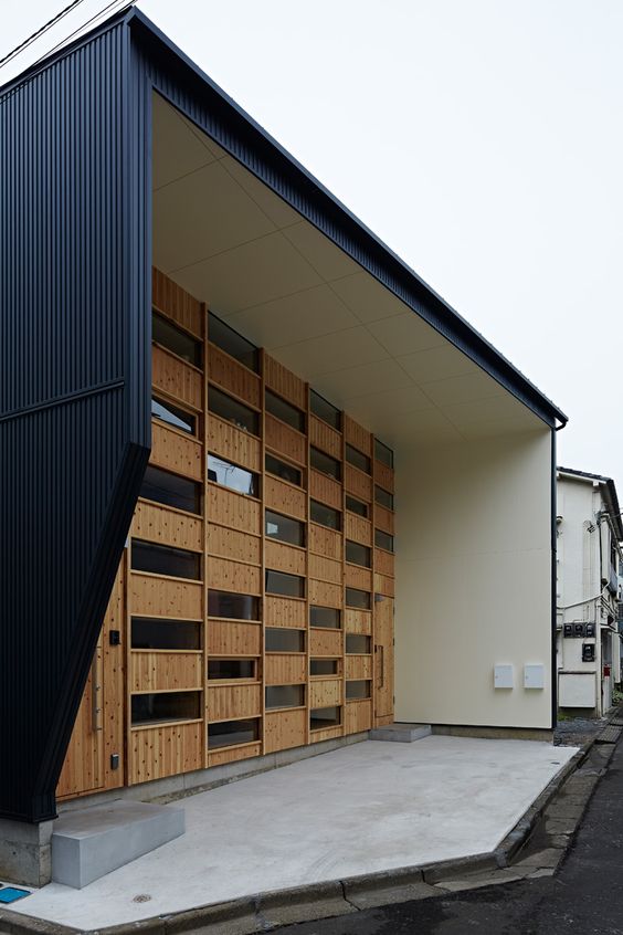 Takeshi Shikauchi Architects Design A House With A Checkered Facade
