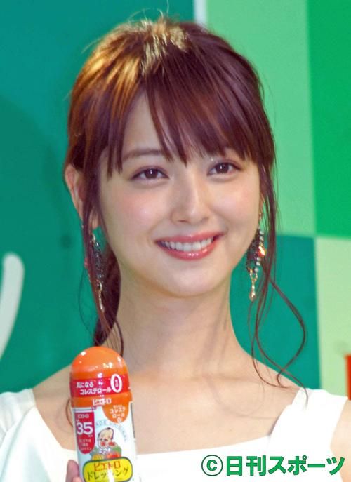 佐々木希 奇跡のスリーショット 秋田で恩人と再会 芸能 日刊スポーツ ジャパニーズビューティー 佐々木希 髪型 佐々木希 佐々木希 奇跡のスリーショット 秋田で恩人と再会 芸能 日刊スポーツ ジャパニーズビューティー 佐々木希 髪型 佐々木希