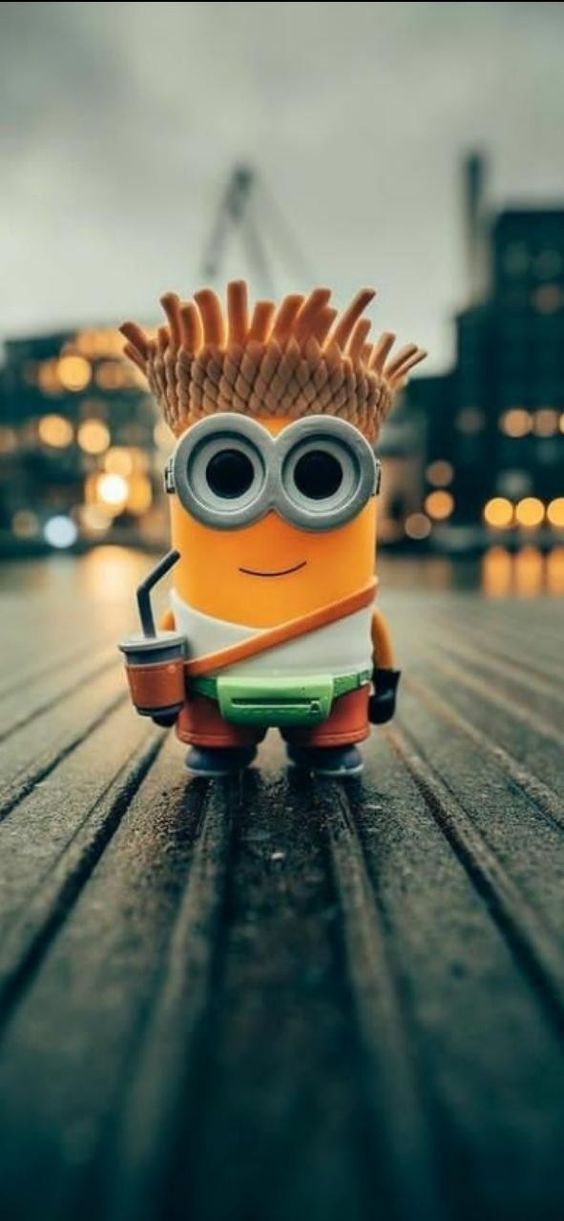 Minion King minion minions wallpaper hd wallpapers phone backgrounds lockscreen wallpaper full screen wallpaper hd images