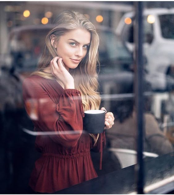 Coffee break | photo by @trungywin check out his page for more great photos | model: @marooshk | Happy Friday Everyone! by myphotoshop_ #instagram