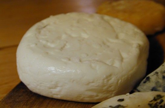 Mayor Vida útil Para El Queso Fresco Eroski Consumer La Alta Presión Hidrostática Consigue Trip Recetas De Queso De Cabra Queso Hecho En Casa Queso De Cabra