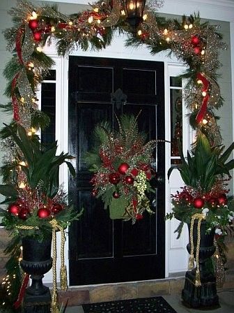 Adornos Navidenos Para Exteriores Senderos Jardin De Navidad Decoracion Exterior Navidad Decoracion Navidena Exterior Como Decorar Mi Patio Para Navidad