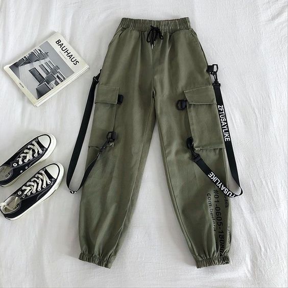 Darkside Darky Save Ralph Adli Kullanicinin Pijamas Panosundaki Pin Stil Kiyafetler Moda Kiyafetler Tarz Moda