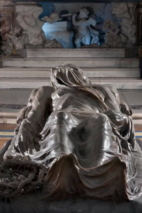 theprovocationofwoodstock: “““Cristo Velato” di Giuseppe Sanmartino, marmo, 1753, Cappella di Sansevero, Napoli. ” ”