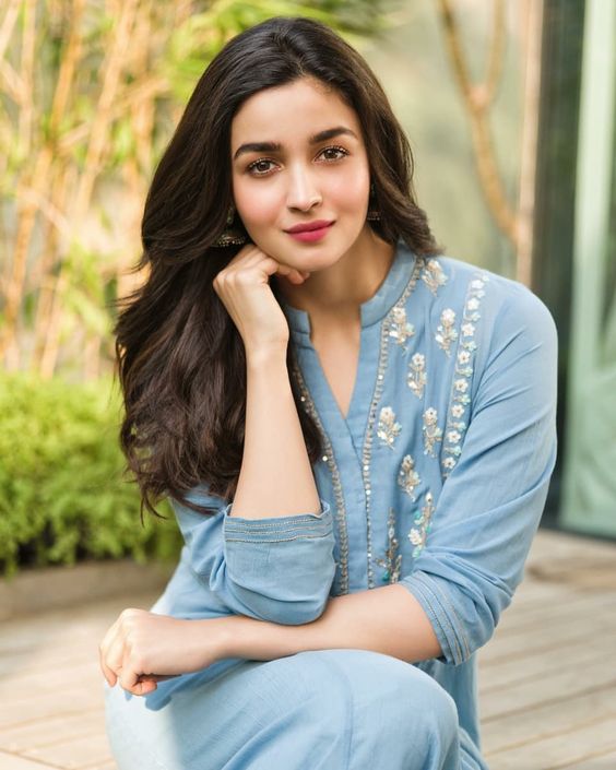 Alia Bhatt ÇR❕GR❕