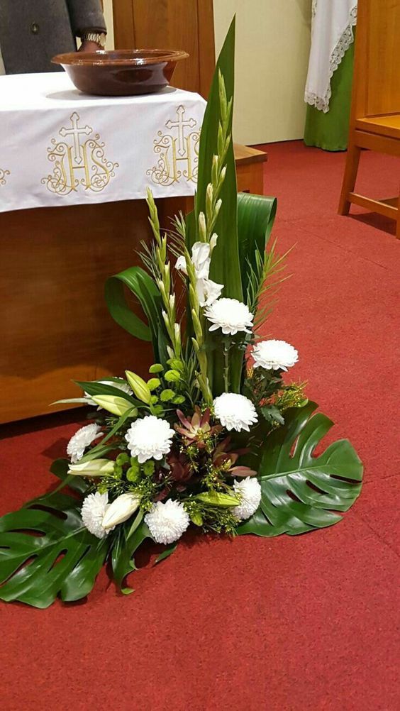 Maravilhoso Altar Decorations Altar Decorations Maravilhoso Easter Flo Easter Flower Arrangements Large Flower Arrangements Fresh Flowers Arrangements
