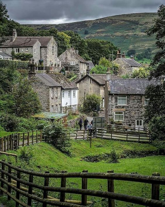Idyllic English Country Villages | By Georgia Grace