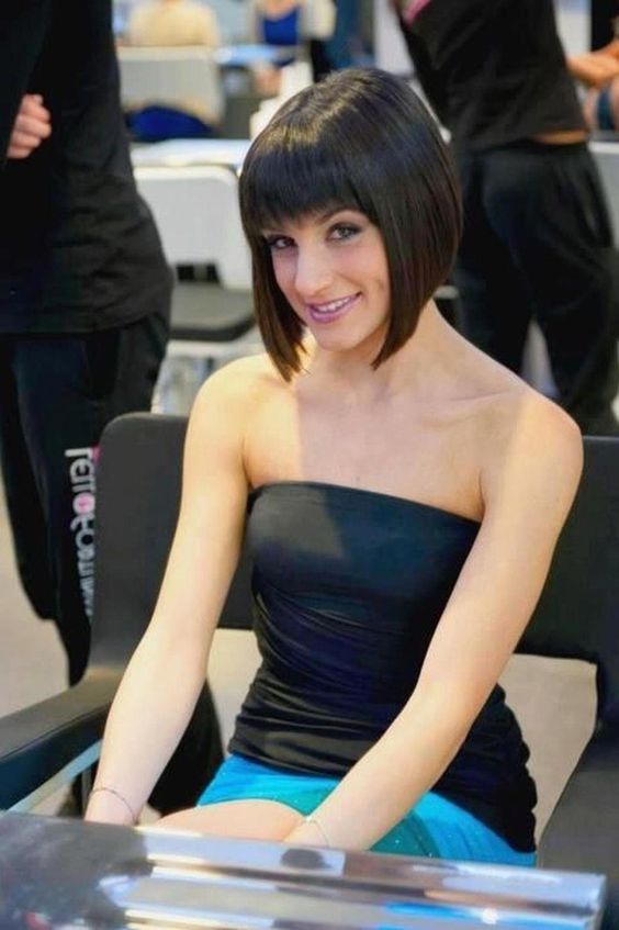 stacked bob with bangs