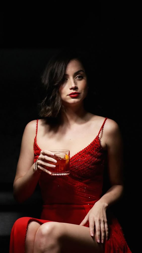 Ana de Armas, red dress, beautiful, 2020, 720x1280 wallpaper