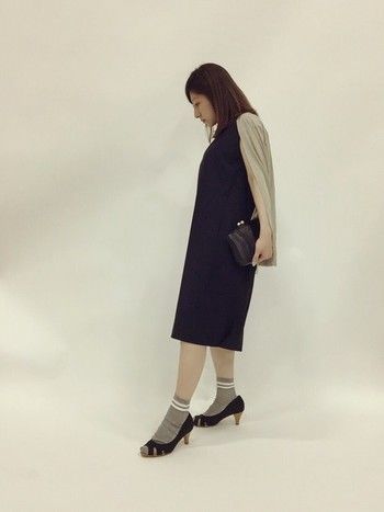 掛け算ファッションが良い具合 大人のための パンプス 靴下 お手本コーデ集 キナリノ 掛け算ファッションが良い具合 大人のための パンプス 靴下 お手本コーデ集 キナリノ