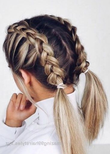 Virtual Hairstyles Hair Imaging App Free Makeover Software Virtual Hairstyles Try On Hairstyles Virtual Hairstyles Free