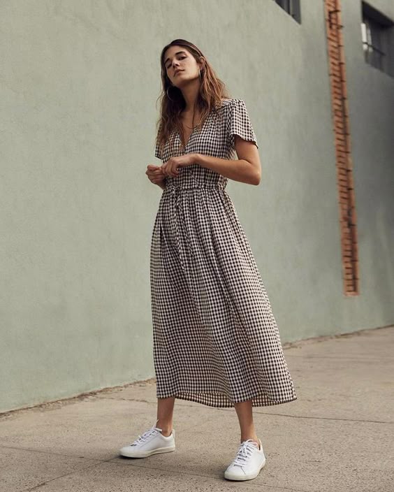 Christy Dawn, a sustainable clothes brand MADE IN LA matches with our Esplar Leather Extra White for their future collection. #veja #vejashoes #vejav10 #whitekicks #christydawn