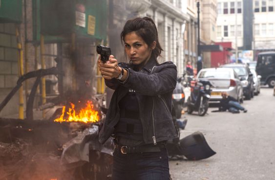 elodie yung as amelia roussel