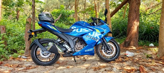Suzuki Gixxer SF MotoGP