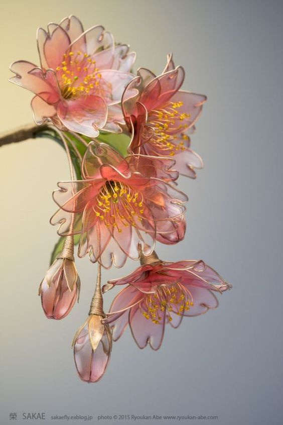 Handmade Flower Tutorials: 37 Inspiring Flower Projects