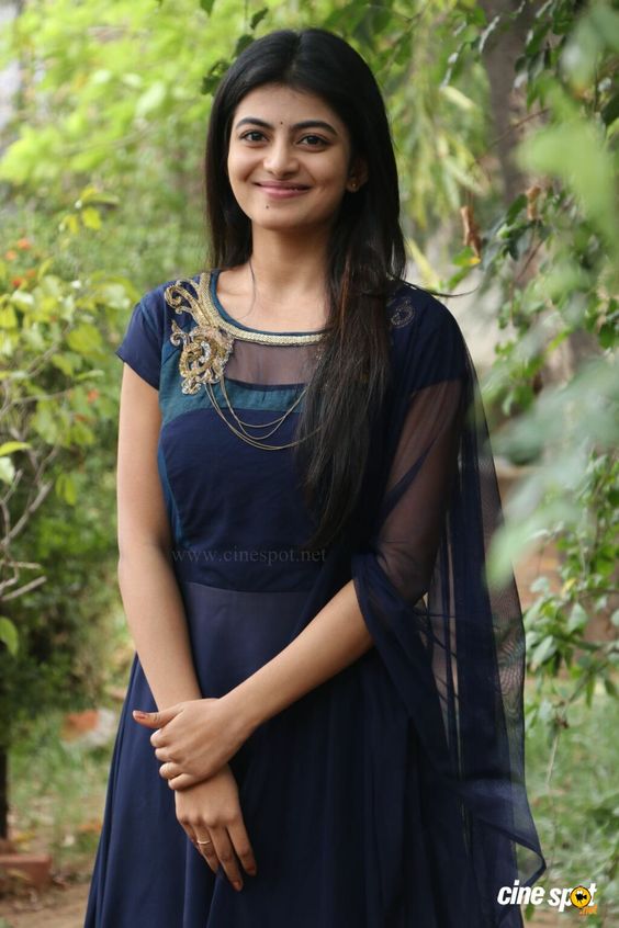 Anandhi at Pandigai Press Meet
