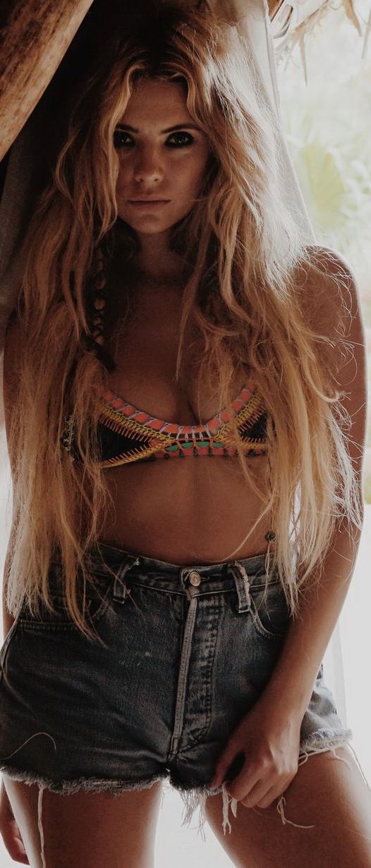Ashley Benson