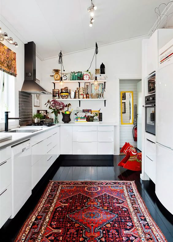 23 Best Kitchen Rugs - Stylish Kitchens With Rugs - kitchen rugs ideas #KitchenRugs #Kitchen