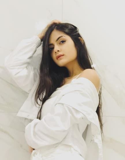 Neha Jethwani Wiki, Biography, Age, Height, Boyfriend| Stark Times