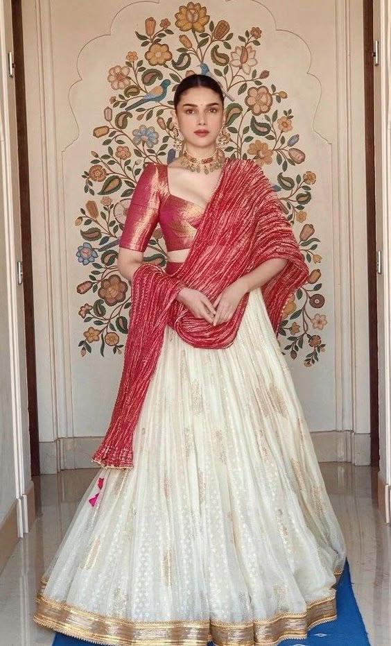 Aditi Rao Hydari Stuns in an ivory lehenga by Tarun Tahiliani | Fashionworldhub