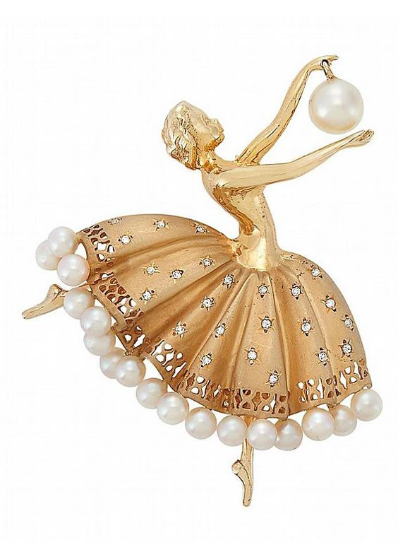 Cultured Pearl Diamond Gold Ballerina Brooch