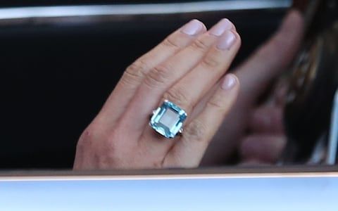 Meghan Markle Wears Diana S Asprey Ring To Her Evening Reception