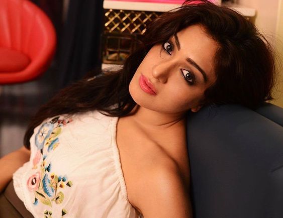 Khushali kumar