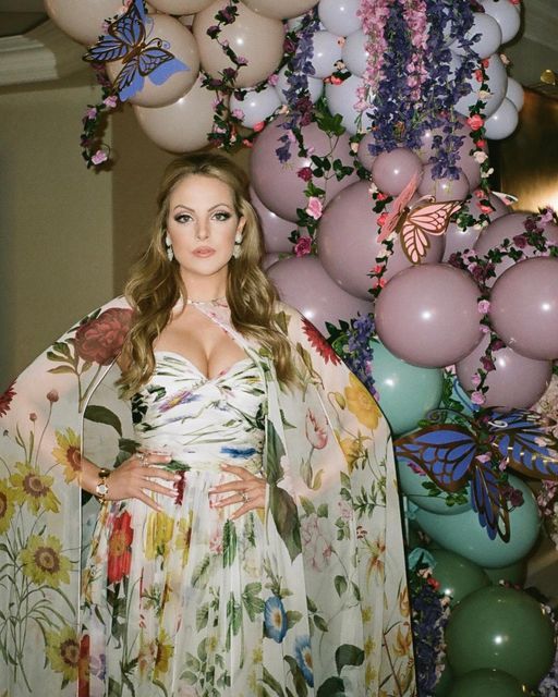 Elizabeth Gillies on Instagram: "Tonight! Dynasty’s penultimate episode and Fallon’s magical baby shower. Don’t miss it 🦋"