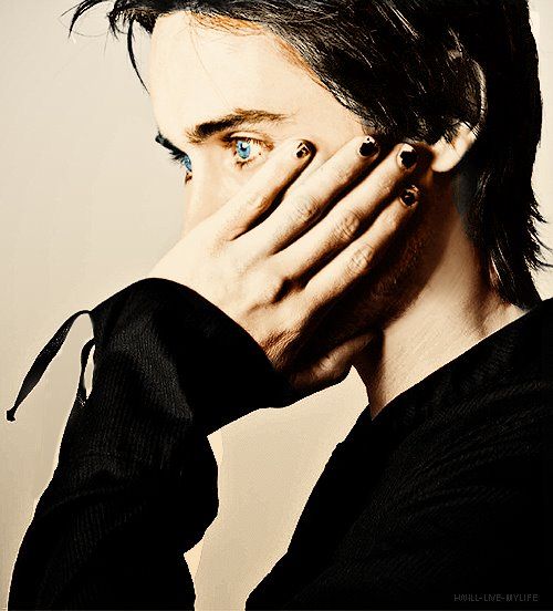 "I was raised around a lot of artists, musicians, photographers, painters and people that were in theater. Just having the art-communal hippie experience as a child, there wasn't a clear line that was drawn. We celebrated creative experience and creative expression. We didn't try and curtail it and stunt any of that kind of growth." - Jared Leto (30 Seconds to Mars)