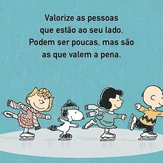 Mesmo sofrendo com ingratidão e decepção vou continuar oferecendo o meu melhor, acolhendo e dividindo. minhas poucas amizades com quem estiver afim de compartilhar bons momentos. Pois assim o universo retribui fortalecendo poucos mas verdadeiros amigos. Gratidão â¡