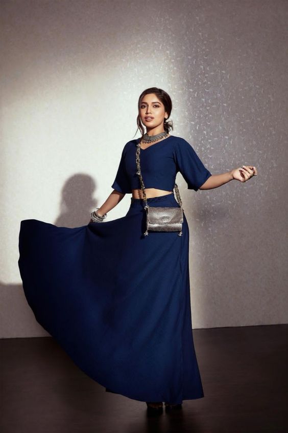 bhumi pednekar outfits | bhumi pednekar outfits photos #bhumipednekaroutfits #bhumipednekar #bollywoodactress #Bollywoodstars