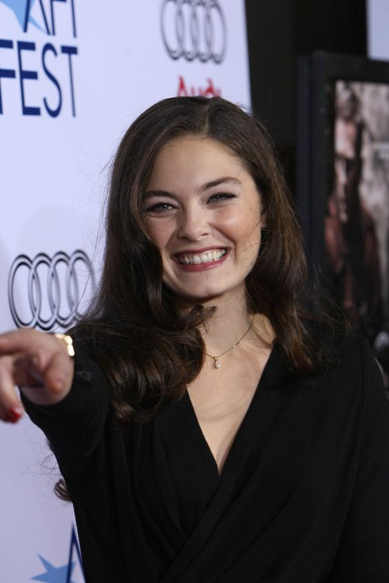 alexa-davalos