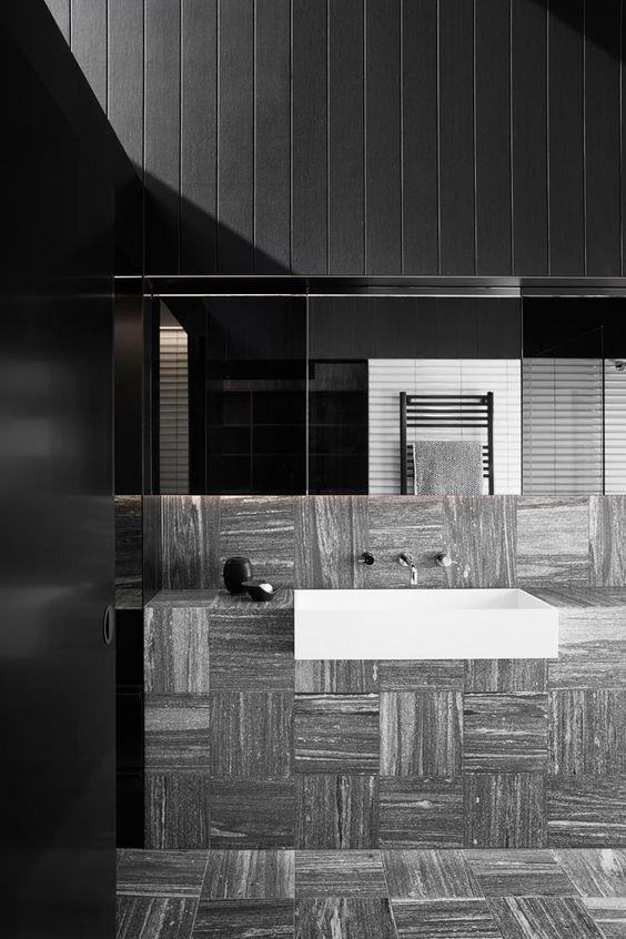 Rough Boulders Positioned Throughout This House Are A Tribute To The Rugged Landscape Of The Area