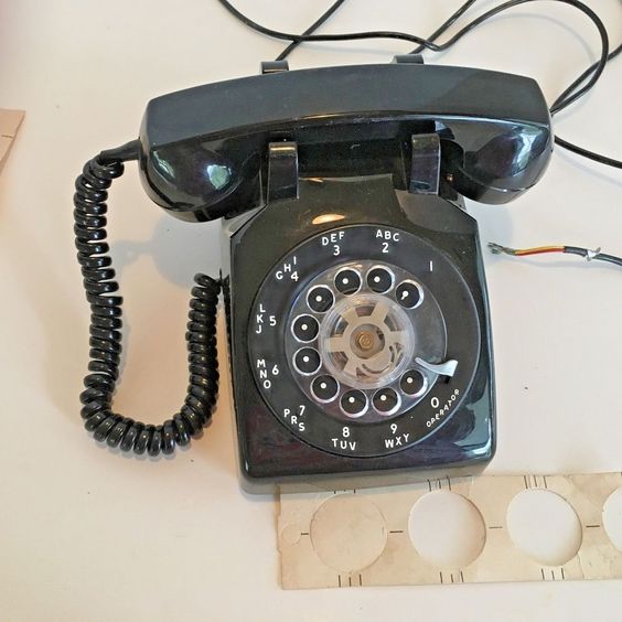 Vintage Stromberg Carlson Sc 500 D Black Rotary Desktop Telephone W Wiiring Diagram Rotaryphone Strombergcarlson Rotary Phone Telephone Phone Companies