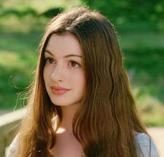 Anne Hathaway em Ella Encantada