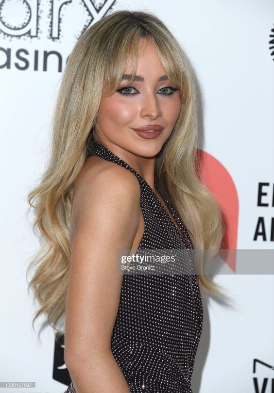 📸 | @SabrinaAnnLynn at the Elton John AIDS Foundation\'s #Oscars