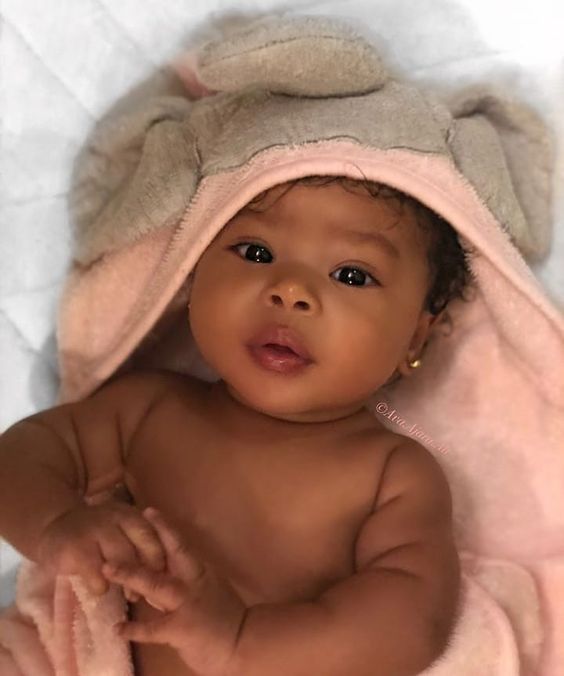What Does Your Winter Baby\'s Zodiac Sign Say About Her?