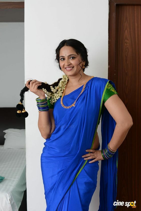 Anushka Shetty in Sokkali Mainar (2)