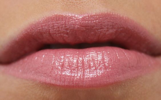 Нюдовая помада для губ Clinique Pop Lip colour + primer // Rouge intense + base // 01 Nude Pop Новинка 2015