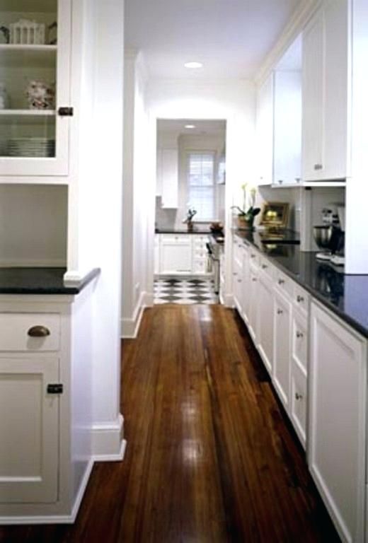 Image Result For Butlers Pantry Vs Walk In Pantry Pantry Design Kitchen Design Traditional Kitchen
