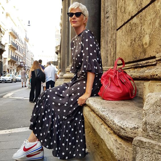 3,381 вподобань, 28 коментарів – Mélanie // EPONYM (@meleponym) в Instagram: «Les baskets parfaites pour les marinières ❤️✔ veste #thekooples ( cachemire sous veste #maje )…»