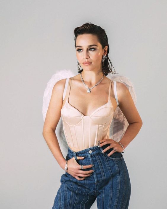 Emilia Clarke – Wonderland Magazine The Winter 2019/20 Issue