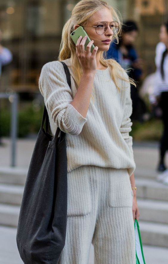 #off white #sweater #look #street style