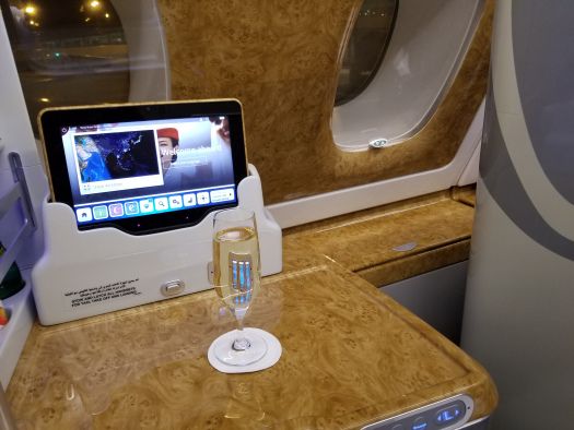 Flight Review Emirates Airline Airbus A380 800 Hong Kong