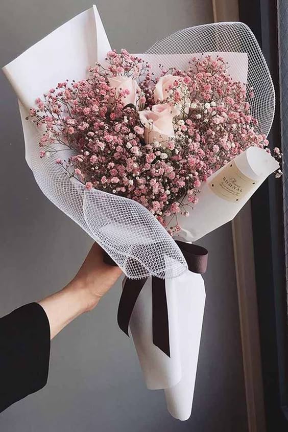 17 Ways to Make Baby\'s Breath Look Super Chic for Your Wedding