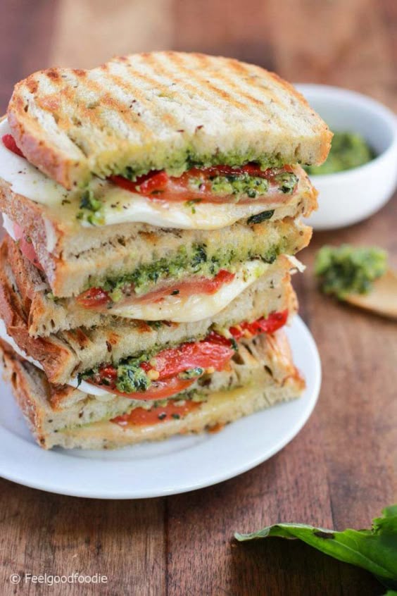 Grilled Mozzarella Sandwich