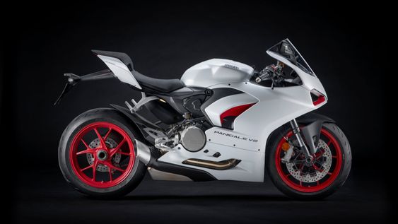 The New White Livery for Ducati’s Panigale V2 Is More Than Just a Pretty Paint Job #ducati #motorcycle #motors #cars #CapeCoral #Fortmyers…